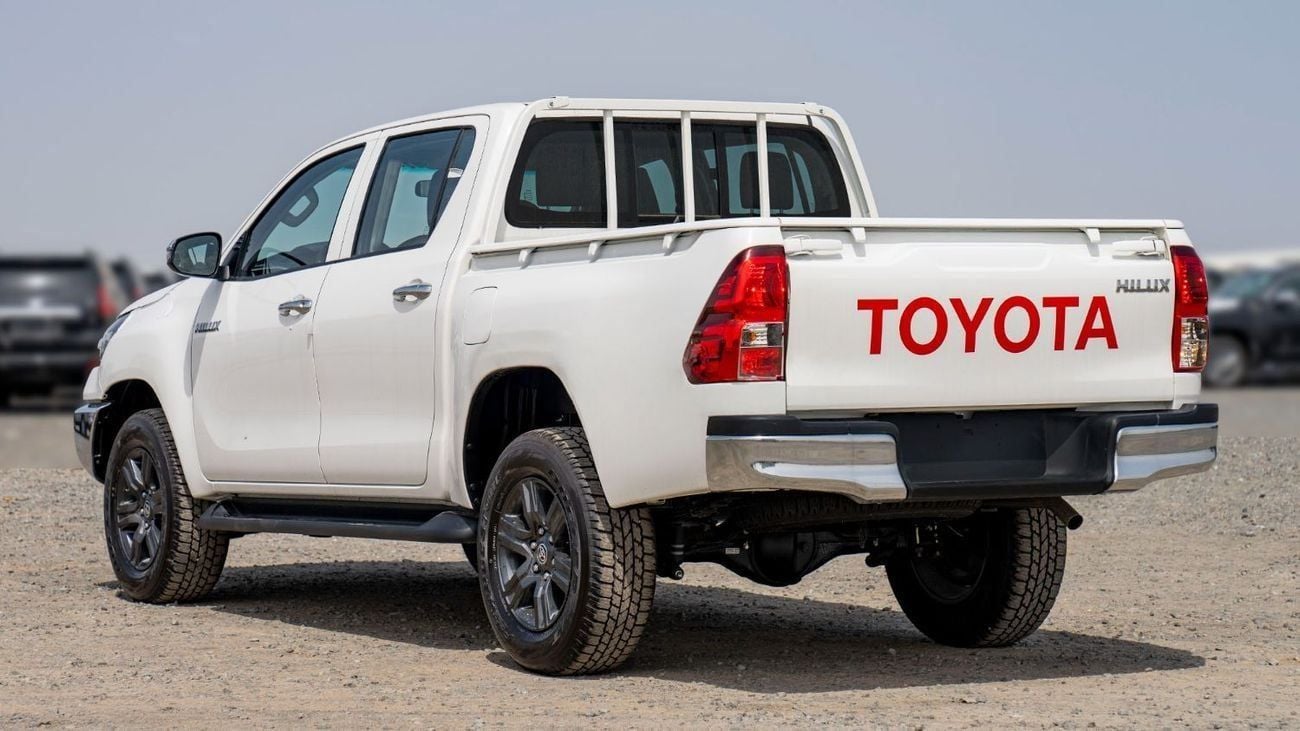 تويوتا هيلوكس GLX MID OPTION PETROL 2.7 AT