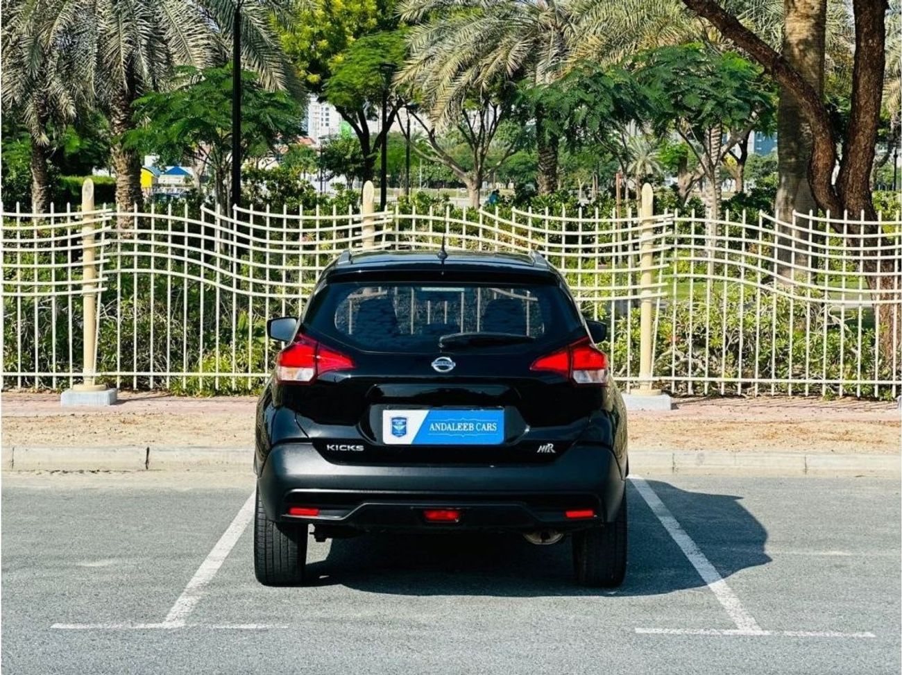 نيسان كيكس GCC || LOW MILEAGE ||840PM ||NISSAN KICKS 1.6L || SERVICE HISTORY || 0% DOWN PAYMENT || WELL MAINTAI