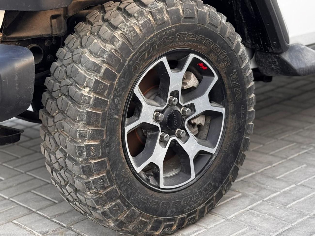 Jeep Wrangler 2022 Jeep Wrangler Sport • American Specs  3,000 km • 3.6L V6 (3604cc)