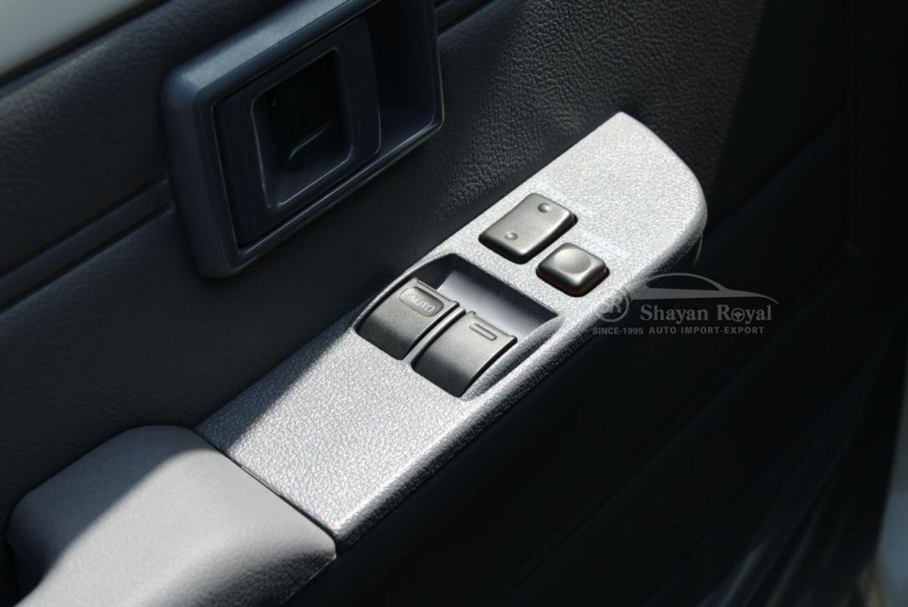 تويوتا لاند كروزر 70 LHD LC78 4.2L DSL V6 4WD 3DR 13S MT 2024MY