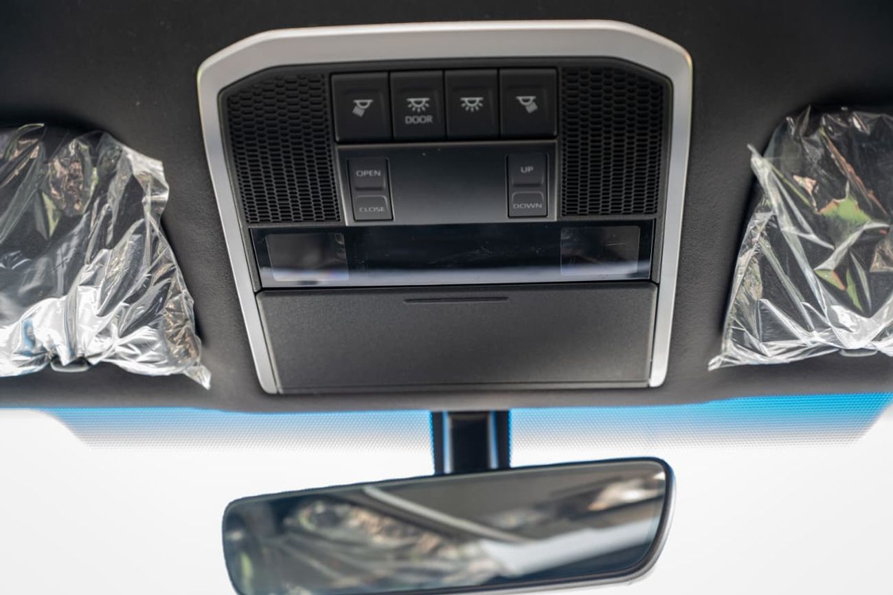 Toyota Land Cruiser GXR1 3.5L TT Petrol 2025