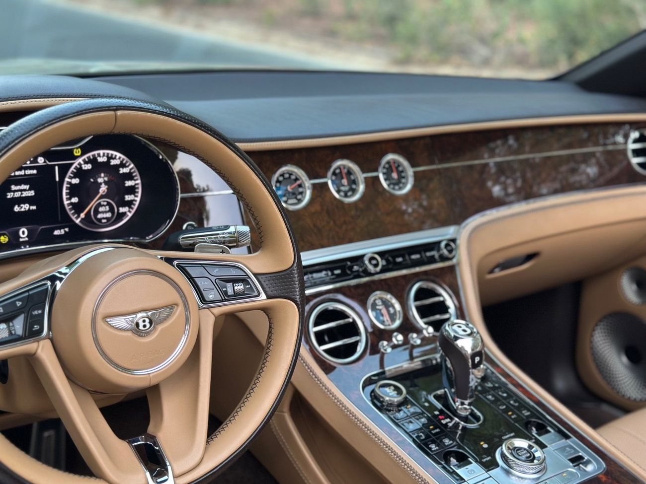 بنتلي كونتيننتال جي تي 4.0T V8 | 2019 | GCC Specs | Immaculate Condition | Full Bentley History