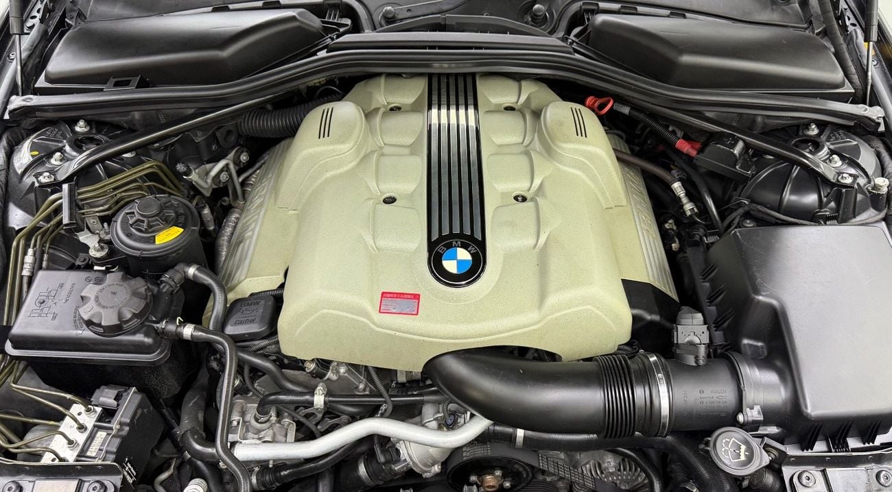 بي أم دبليو 645i Perfect condition .. V8 ..