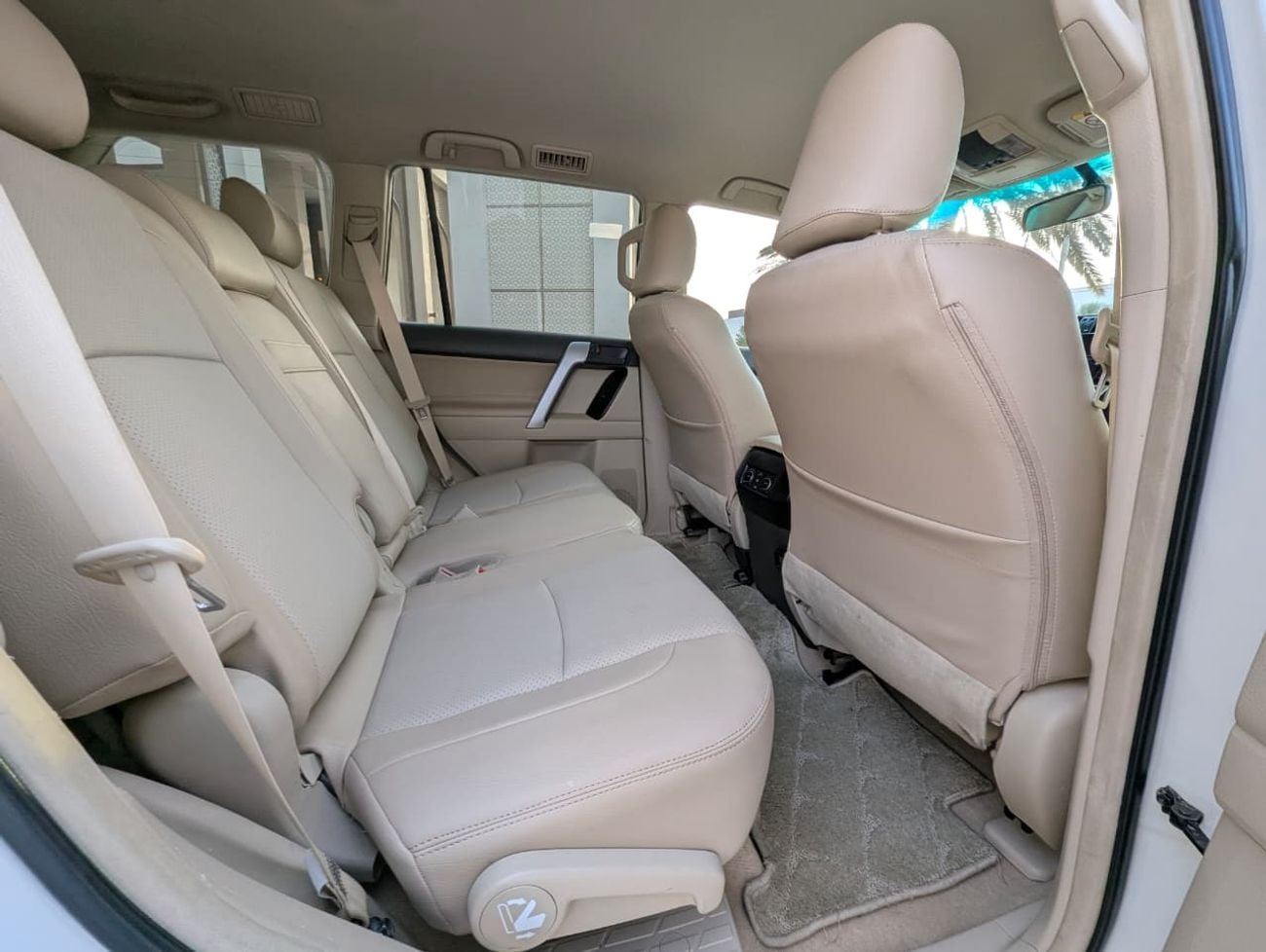 Toyota Prado 2020 Toyota Prado TXL - 3.0L V4 - 4WD- Deisel -GCC- Push Start With Fridge
