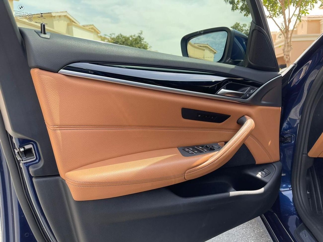 BMW 520i Joy Edition 2.0L