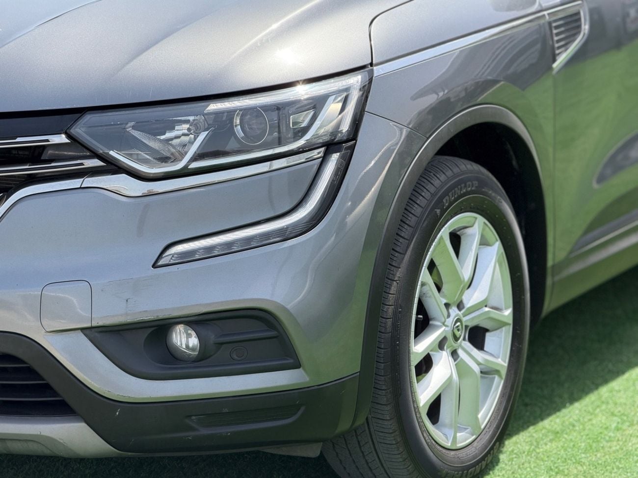 Renault Koleos 2.5L LE (4WD) Renault Koleos 4WD Full Option / GCC / 2018 / Free Accident