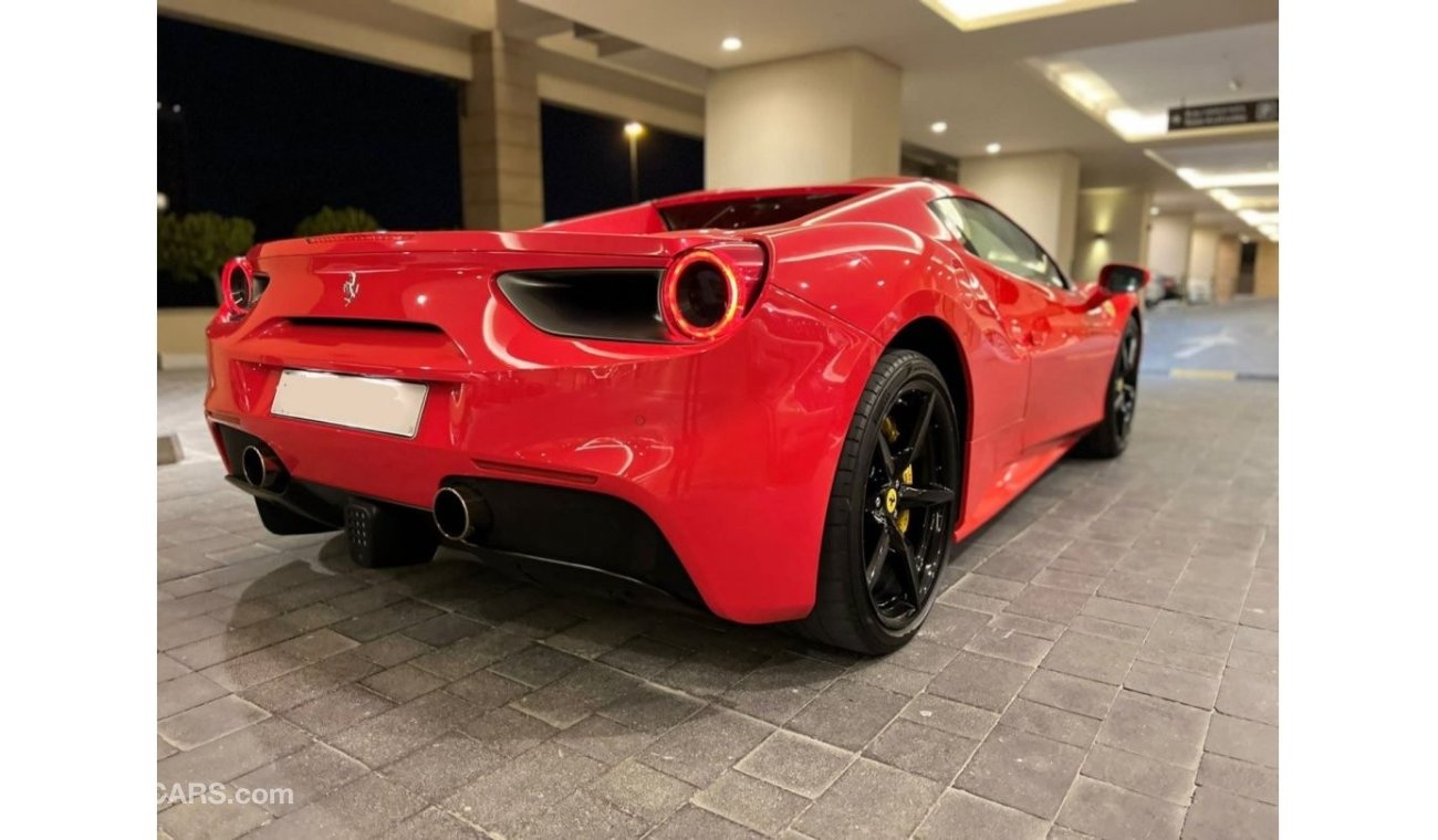 Ferrari 488 Spider Spider