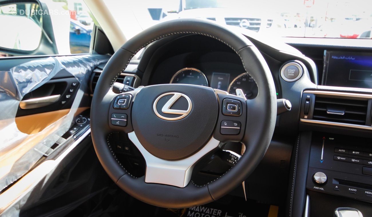 Lexus IS350