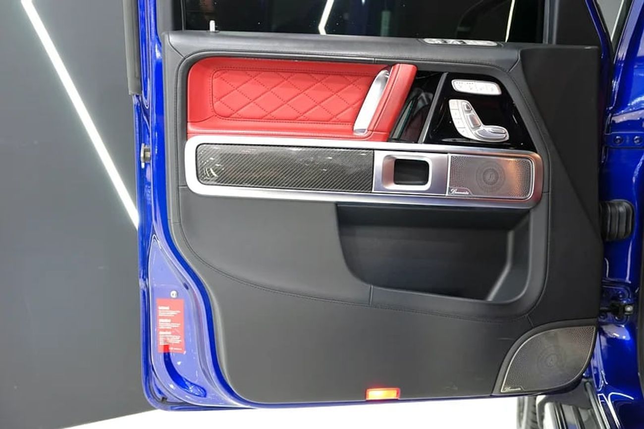 مرسيدس بنز G 63 AMG Double Night Package, Carbon Fiber Interior, Gargash Warranty Till 2027!!