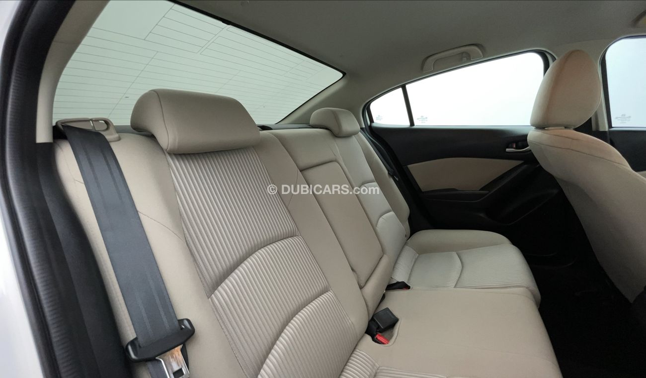 مازدا 3 S GRADE 1.6 | بدون دفعة مقدمة | اختبار قيادة مجاني للمنزل