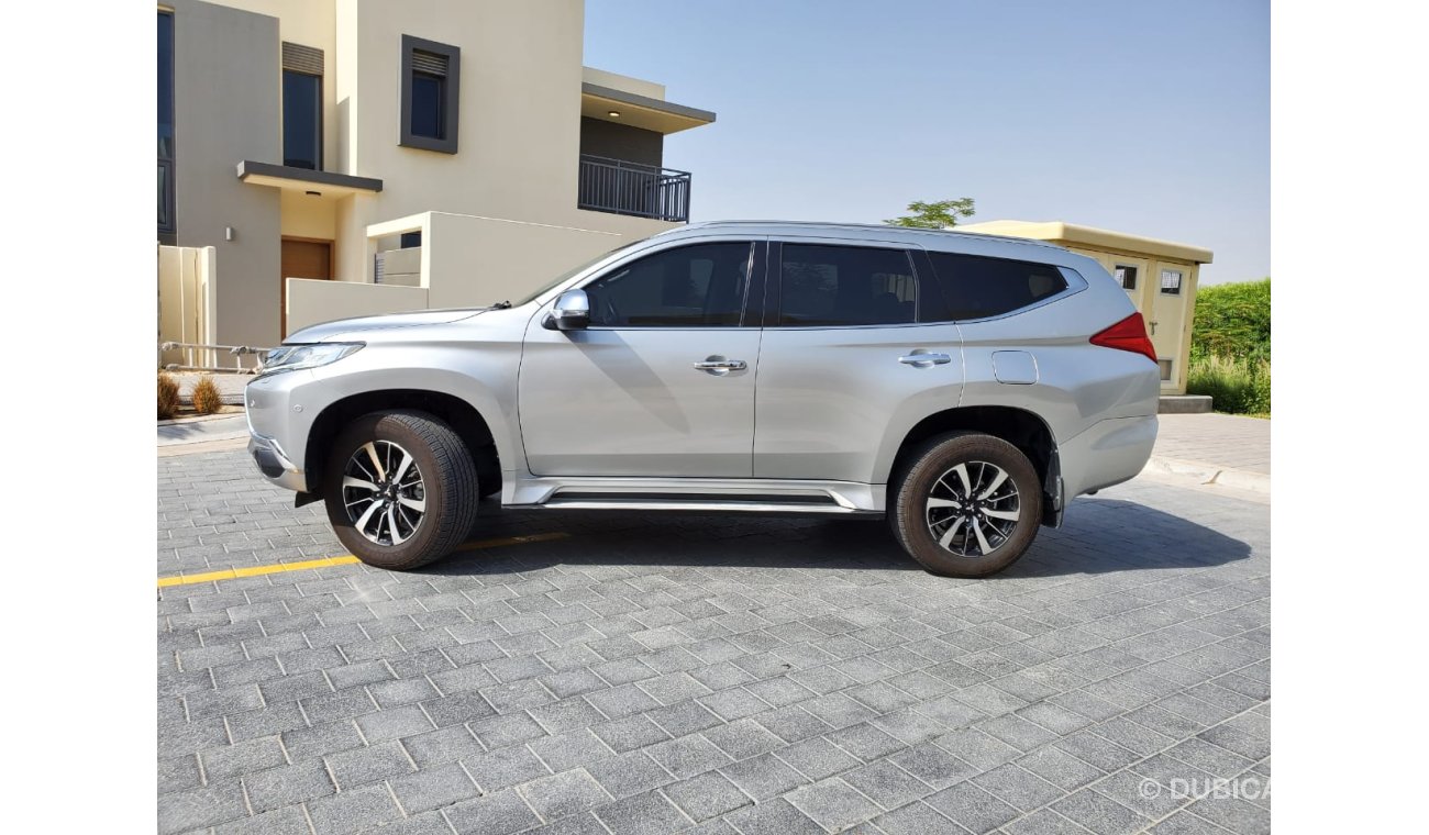 ميتسوبيشي مونتيرو 3.0 GLS Premium 4WD