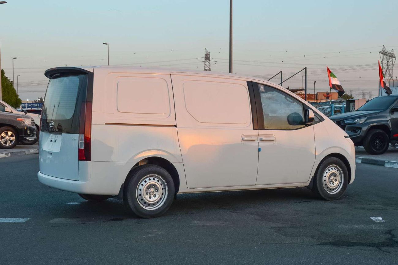 Hyundai Staria HYUNDAI STARIA 2.2L FWD 5DOOR CARGO VAN 2025