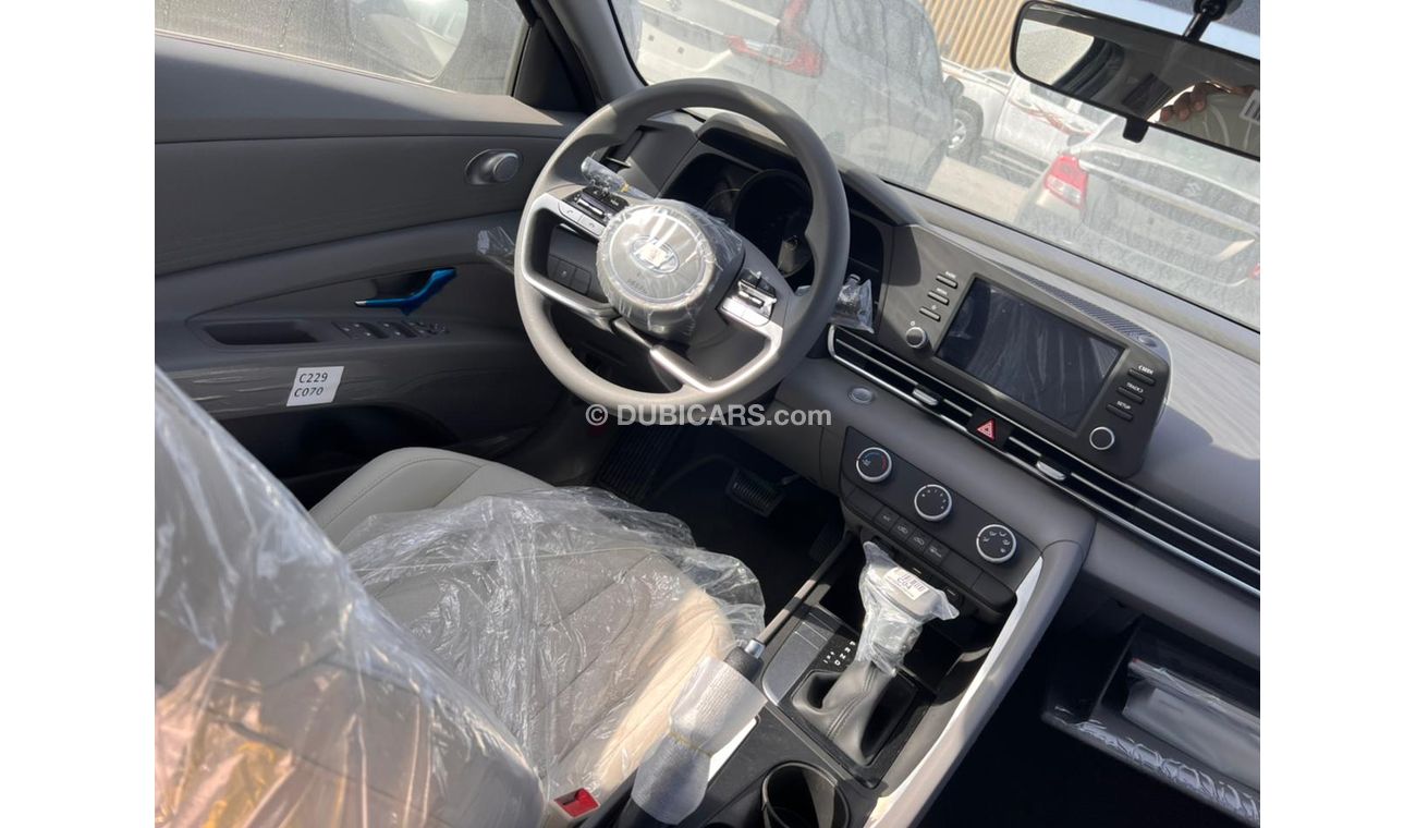 Hyundai Elantra Premier,1.6L Petrol, 16 “Black Alloy Rims, Sunroof ,DVD Camera, Rear A/C ( CODE # HYE22)