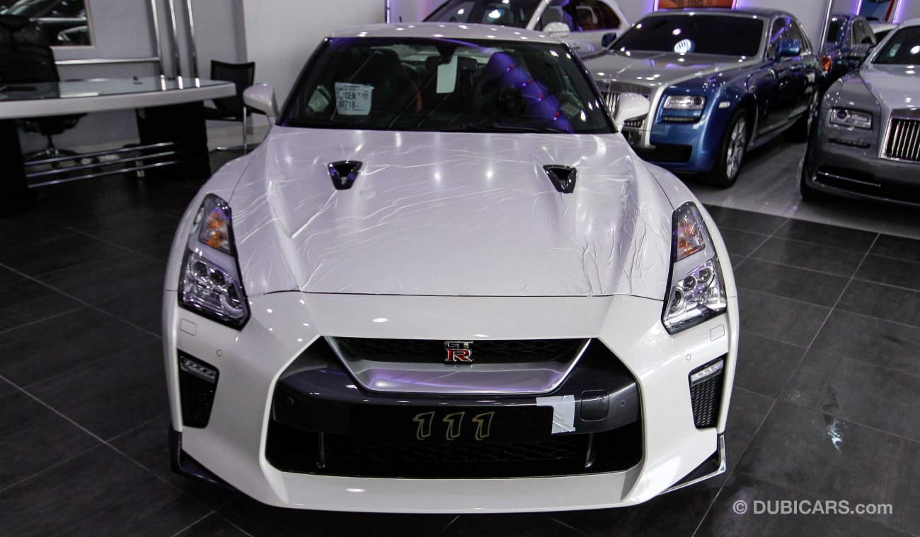 Nissan GT-R