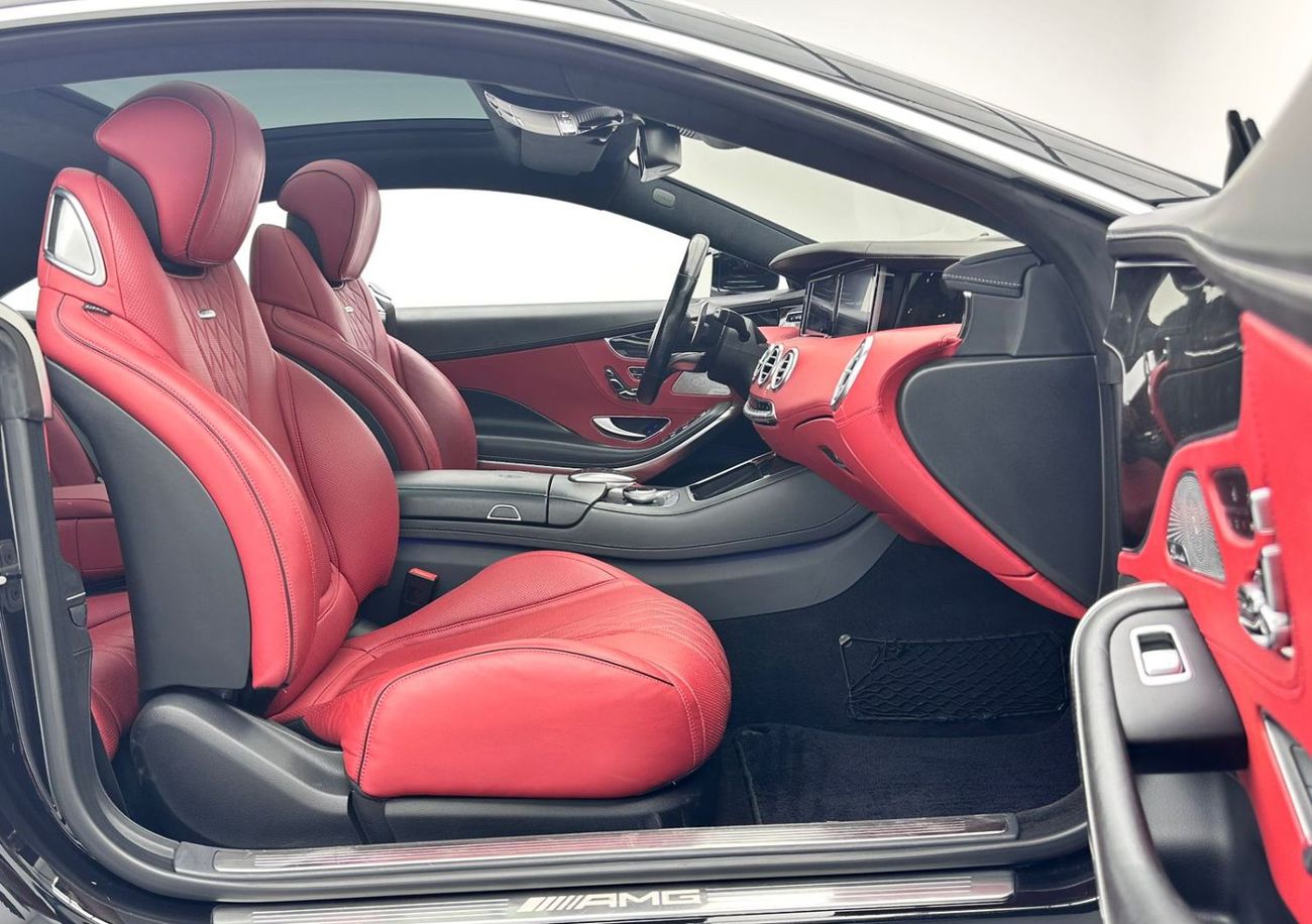 Mercedes-Benz S 63 AMG Coupe 2015 Mercedes-Benz S63 AMG 4MATIC, Service History, Excellent Condition