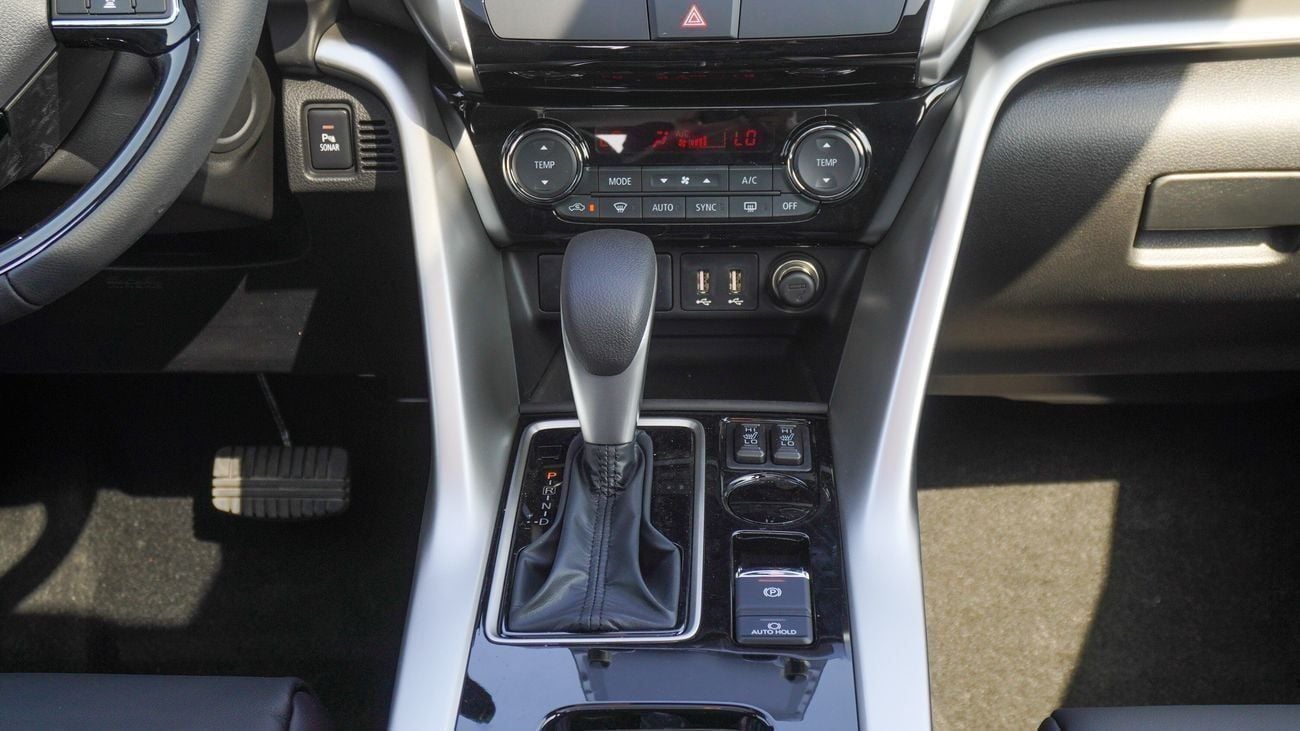 Mitsubishi Eclipse Cross Brand New 2026 Mitsubishi Eclipse Cross GLS (U40) 1.5L | 5-Seater SUV | GCC Spec | Export Only