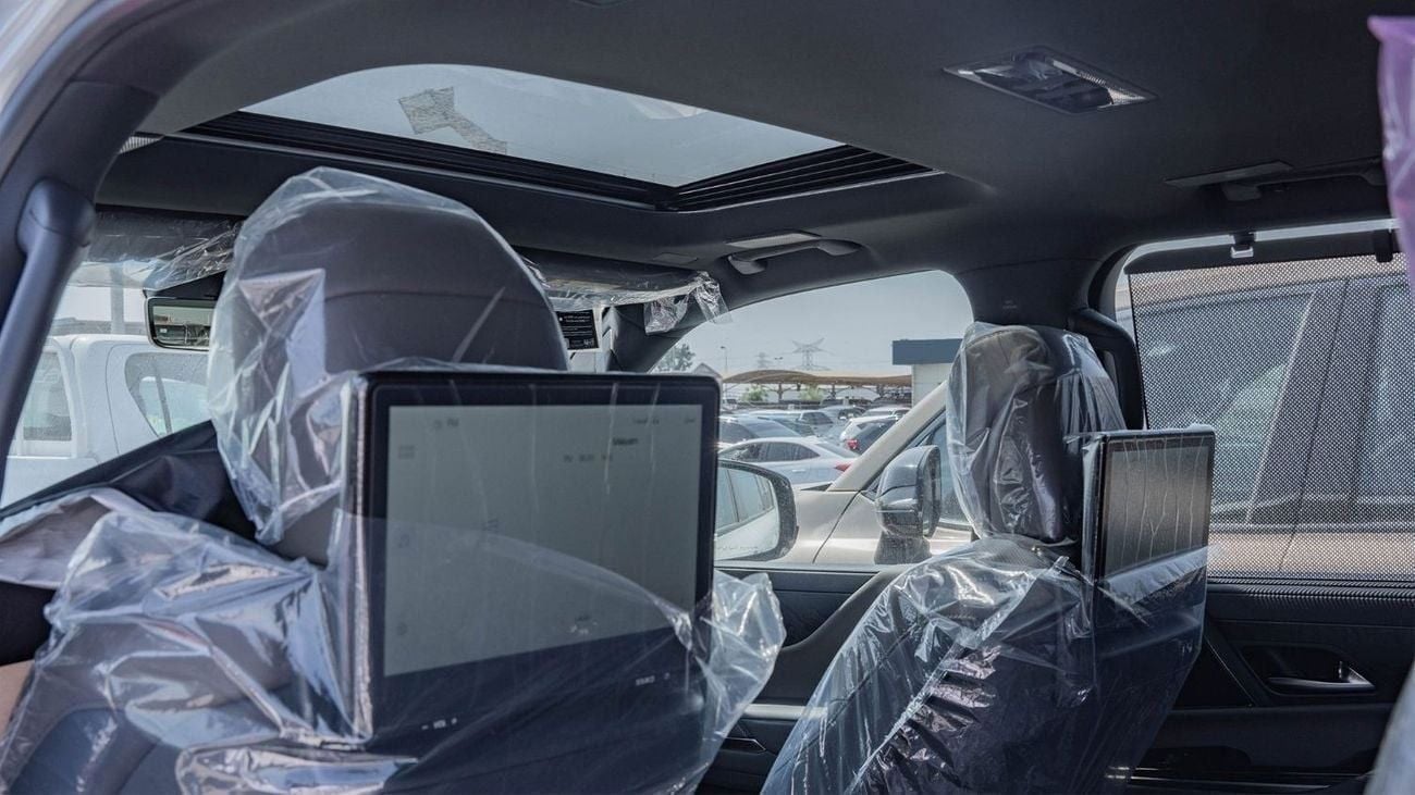 Lexus LX 600 2025 Lexus LX 600 Overtrail 3.5L AT Petrol (White)