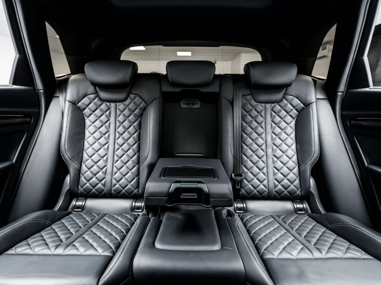 Audi SQ5 TFSI quattro 3.0L  2023 Audi SQ5, 2027 Audi Warranty & Service Contract, Low KMs, GCC