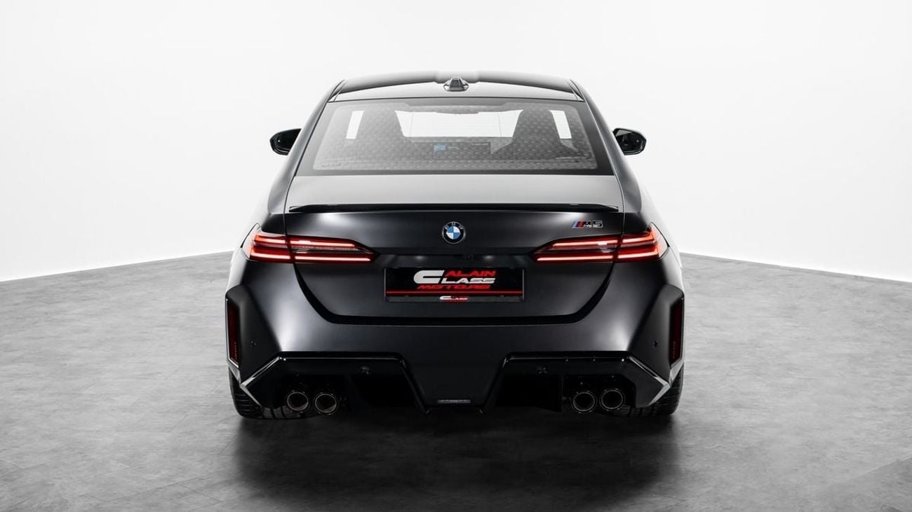 بي أم دبليو M5 - 2026 - GCC - Under Warranty and Service Contract