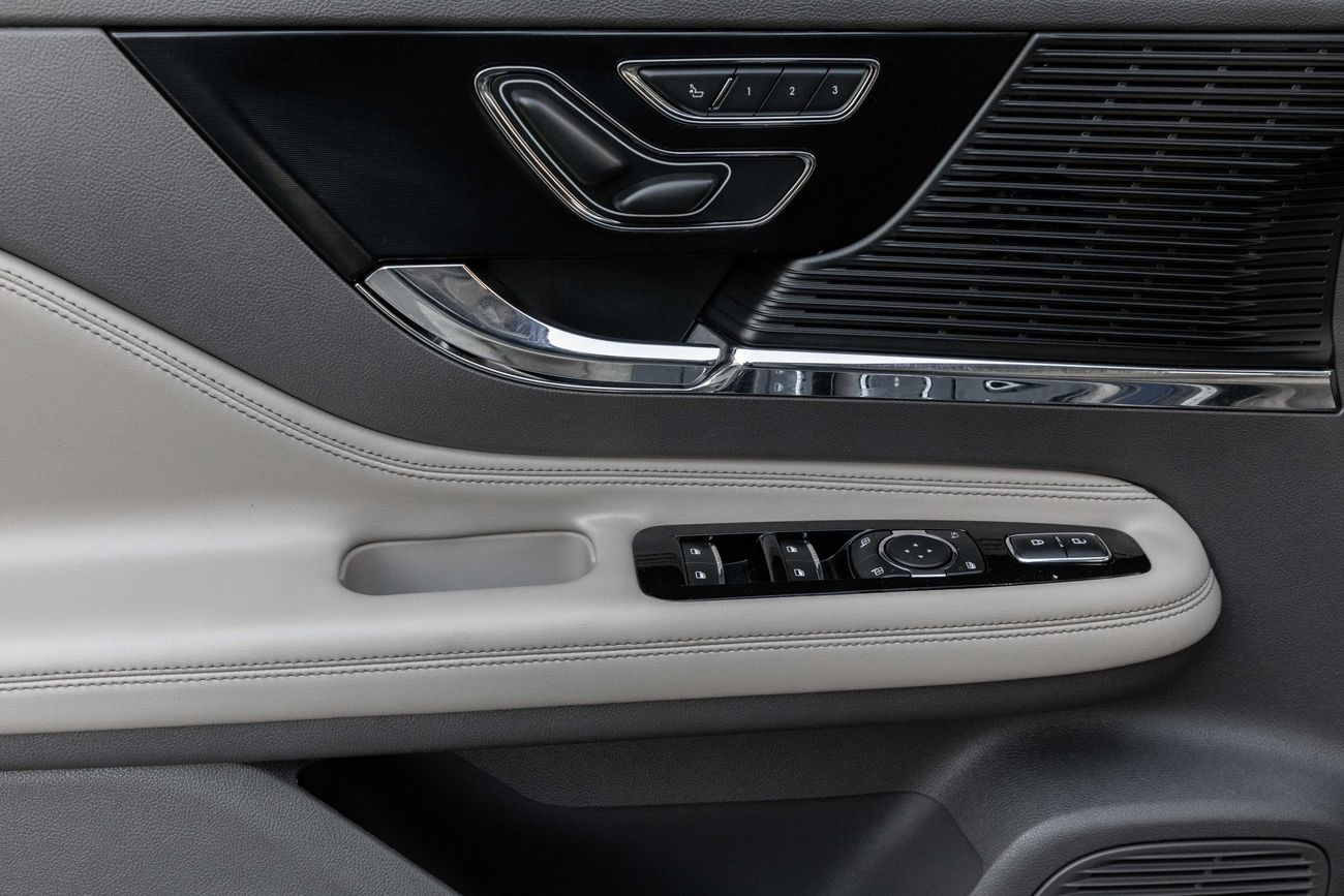 Lincoln Corsair Corsair AWD | 1,959 P.M | 0% Downpayment | Agency Warranty!