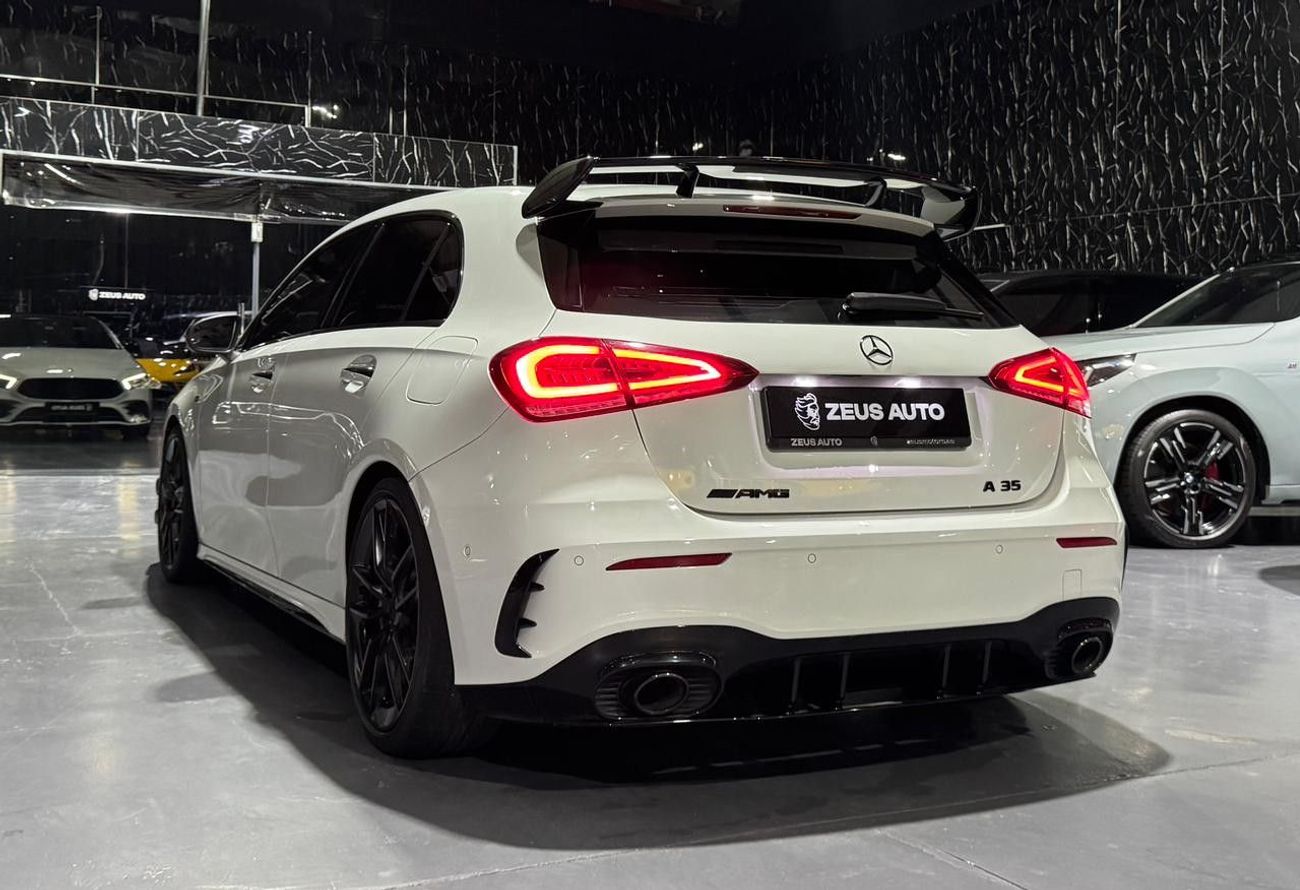 Mercedes Benz A35 AMG 4MATIC Hatchback
