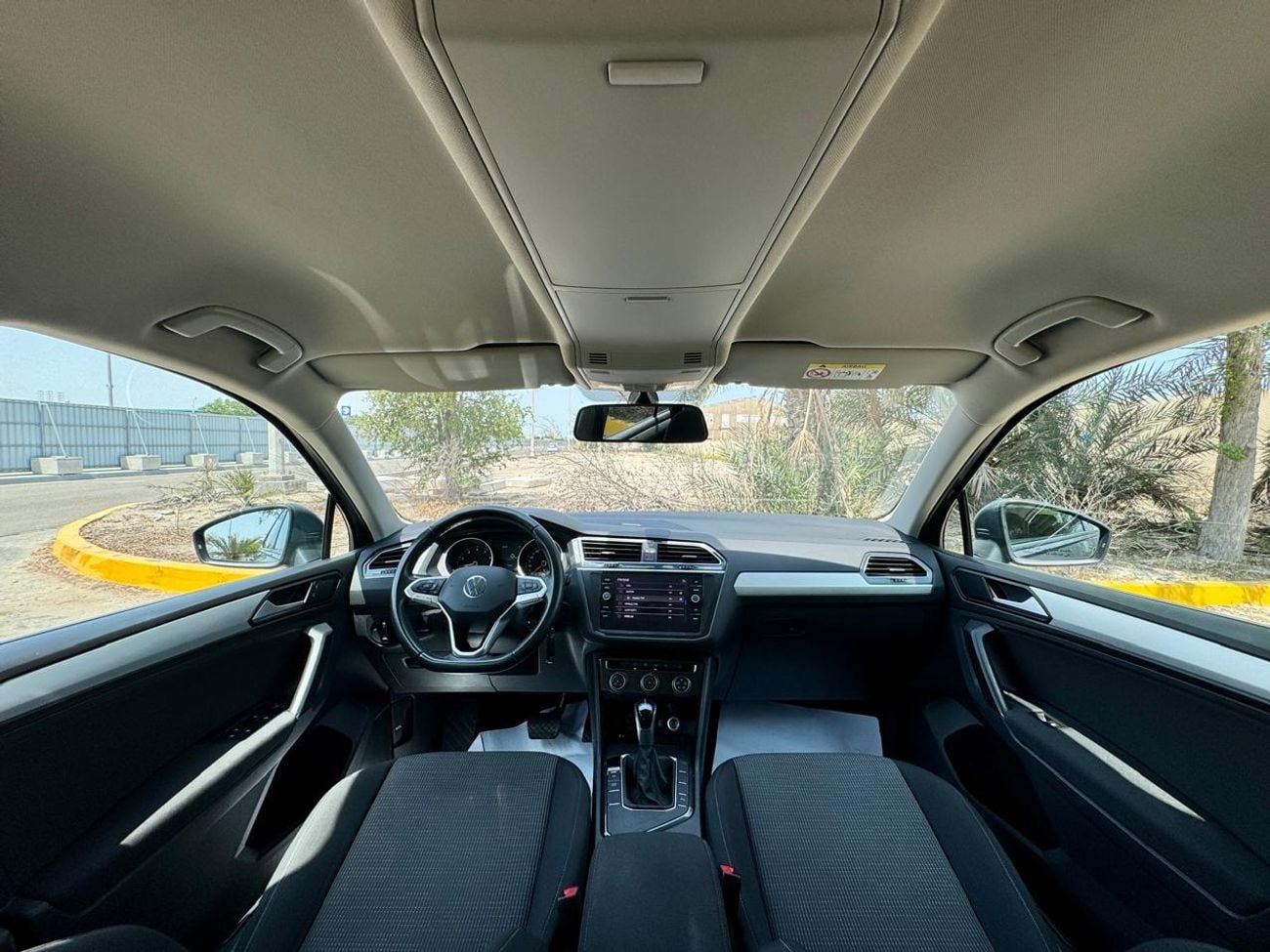 Volkswagen Tiguan 1050-Monthly l GCC l Under Warranty, Agency Maintained l Accident Free