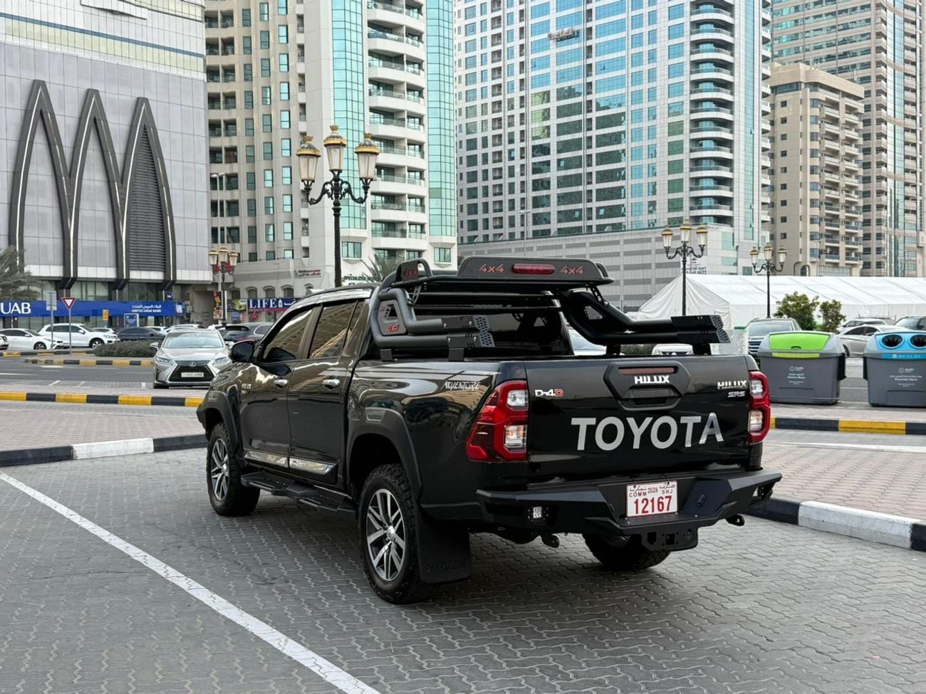 Toyota Hilux SR5 with full option 4x4
