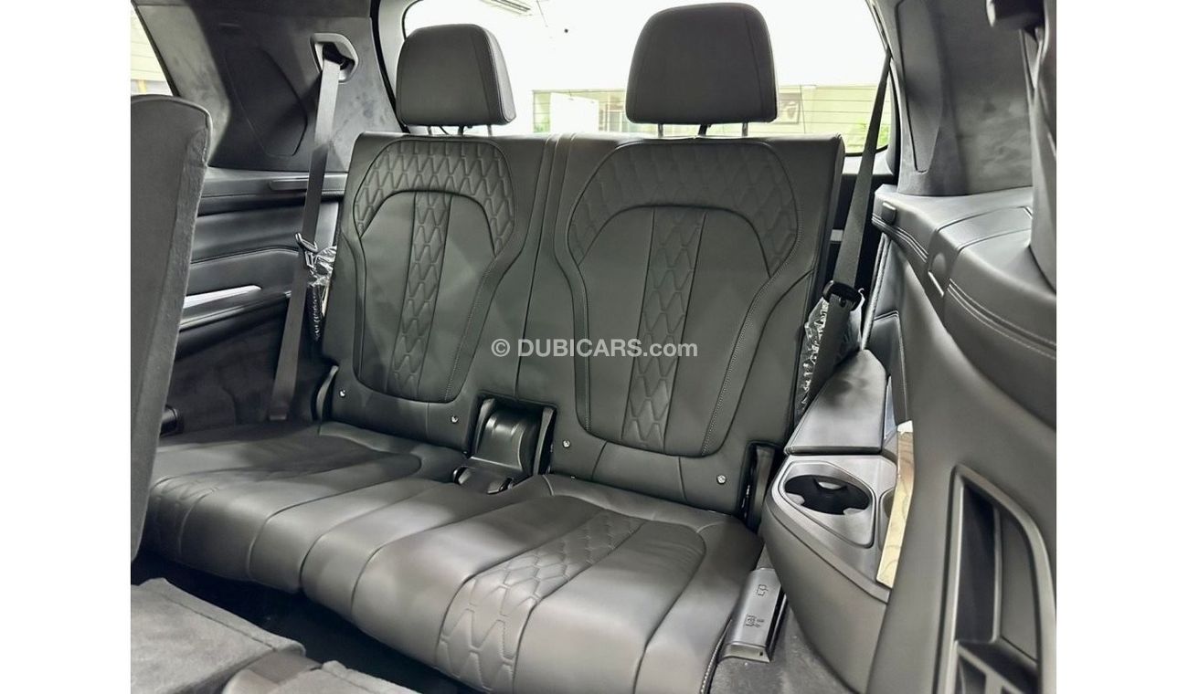 BMW X7 2019 BMW X7 M-Kit 50i V8 xDrive, BMW Warranty / Service Contract 2024, Low Kms, GCC Specs