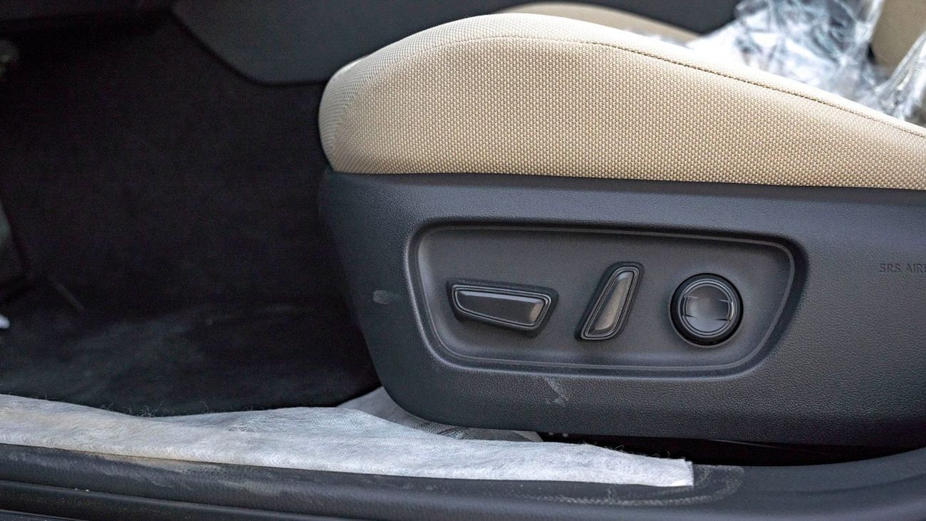 تويوتا كامري 2026 Toyota Camry LE 2.5L AT Hybrid (Silver)