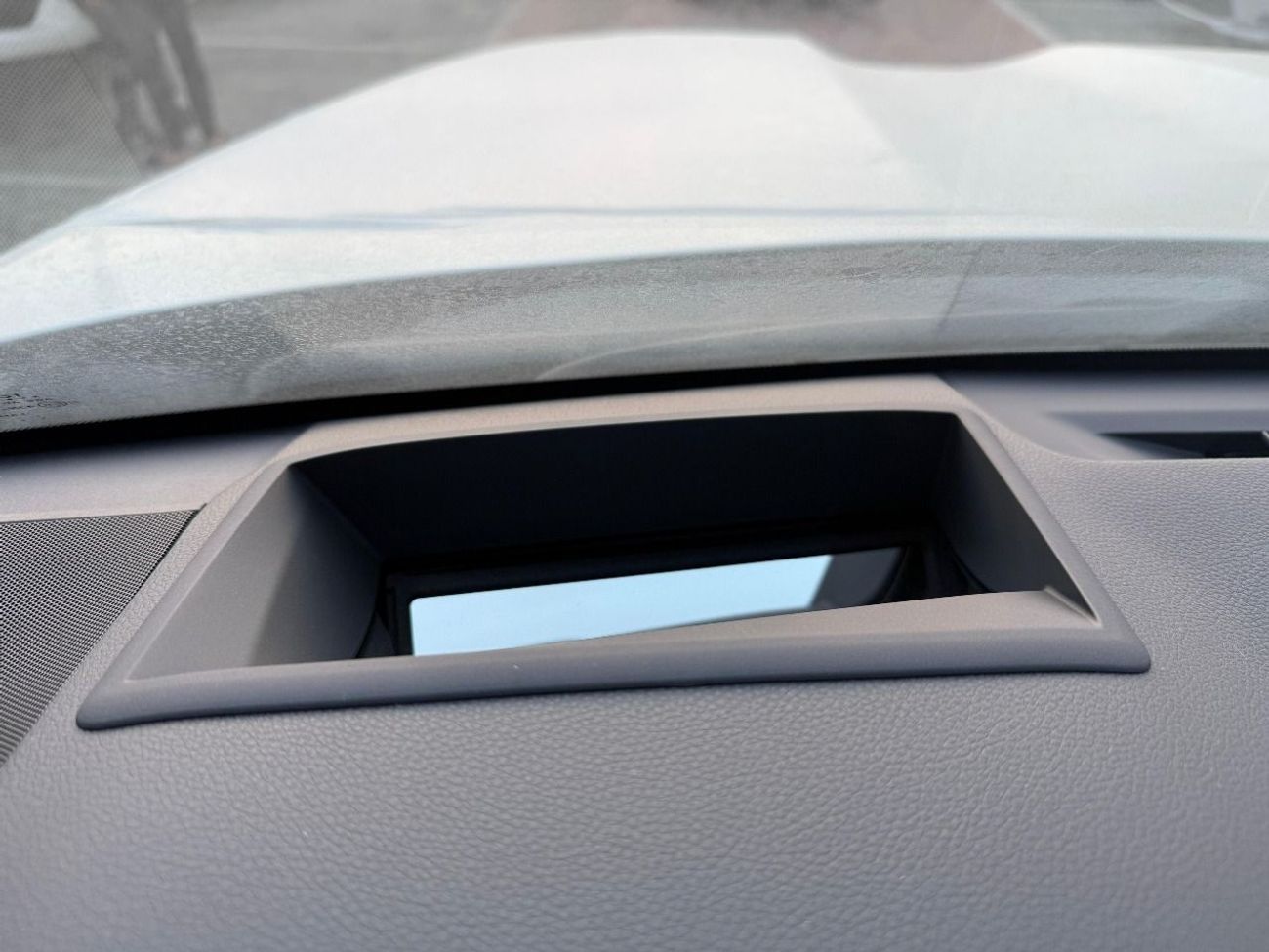 Toyota Land Cruiser LAND CRUISER VXR 3.5L HYBRID 2025