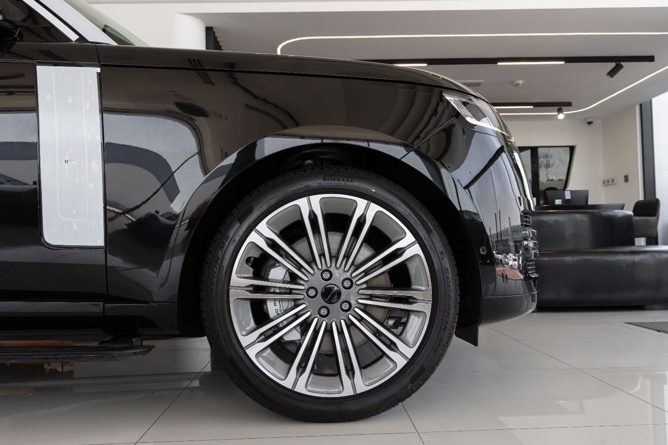 Land Rover Range Rover Range Rover Vogue | HSE P530 | Black Edition | GCC Specs | 2026  | ( EXPORT)