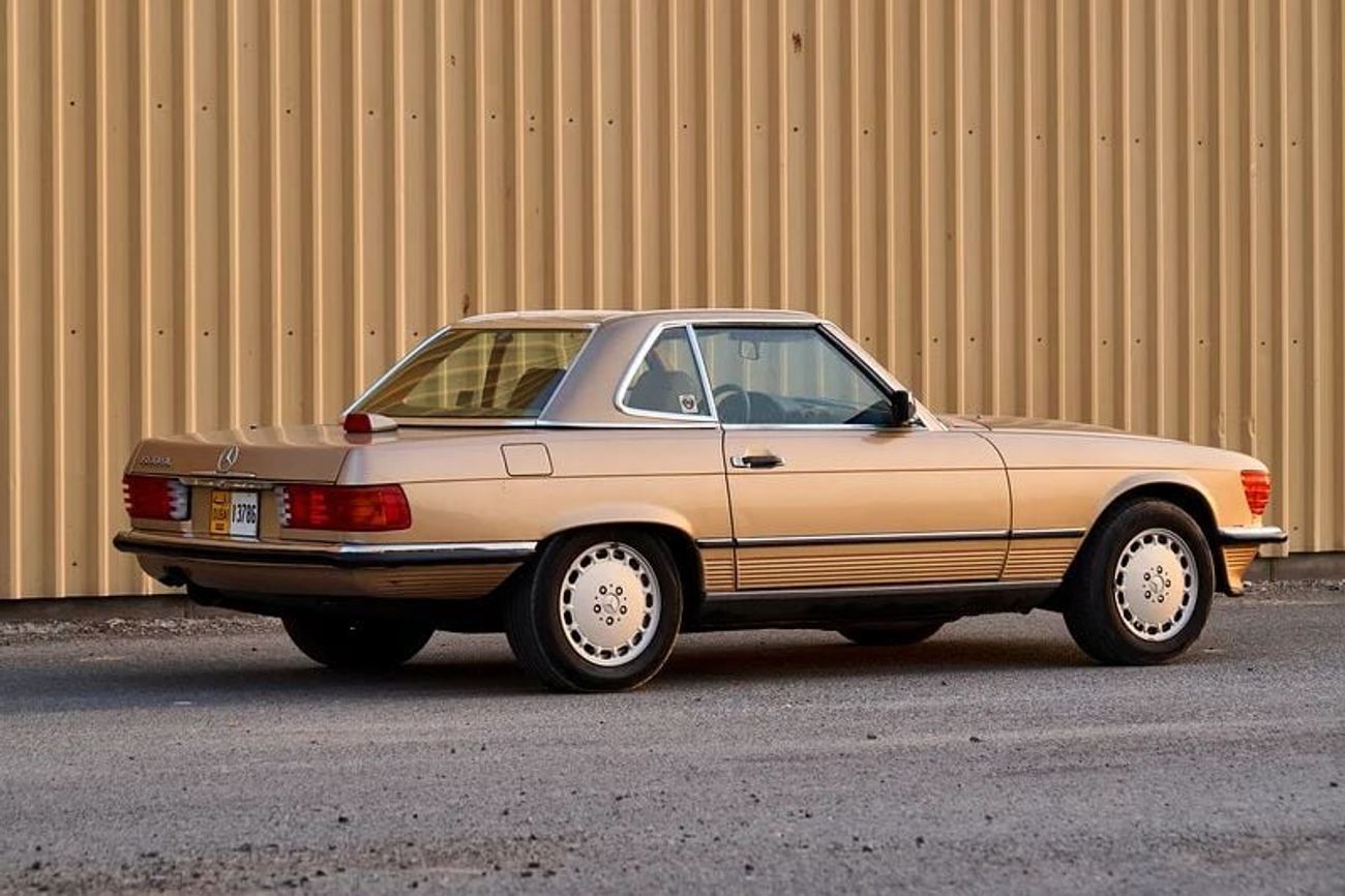 Mercedes-Benz SL 560