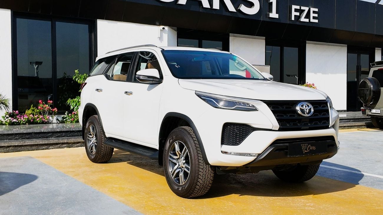 Toyota Fortuner Toyota Fortuner GX 2.7L Petrol A/T 4x4
