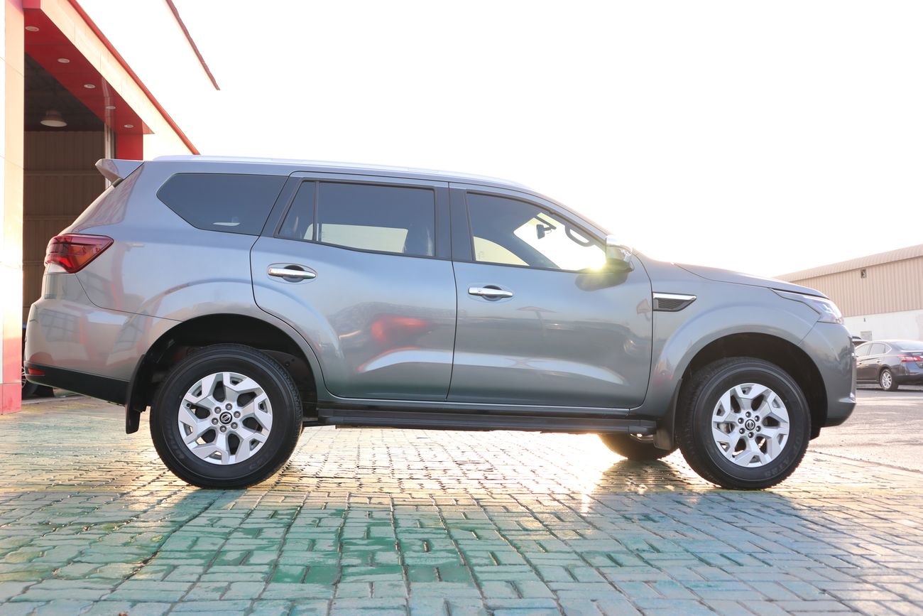نيسان إكستيرا 2.5L GCC GOOD CONDITION CLAEN