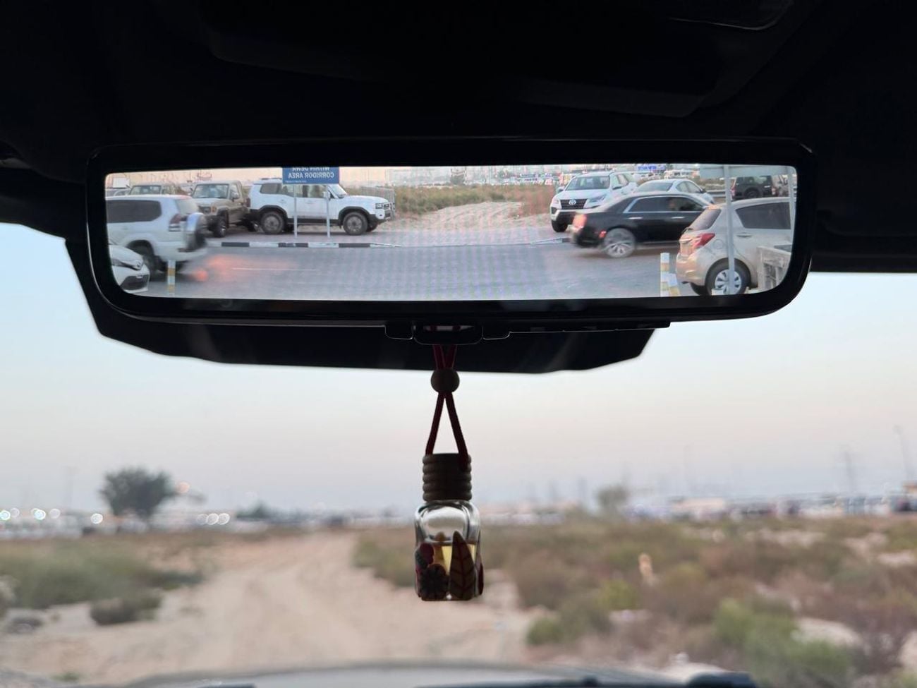 Land Rover Defender P400 110 X-Dynamic HSE 3.0L (5 Seater)