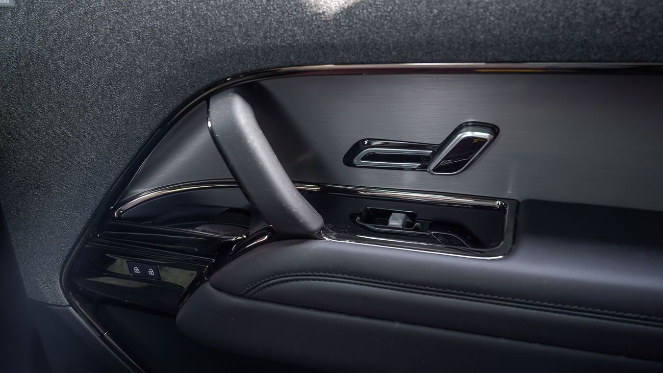 لاند روفر رينج روفر سبورت RANGE ROVER 3.0 SPORT -2025YM