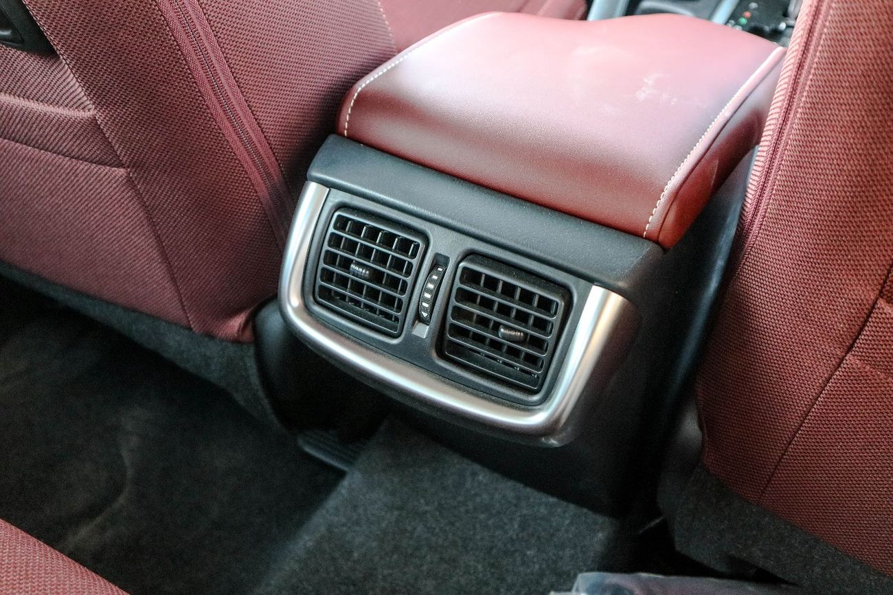 تويوتا هيلوكس GLX 2.7L Double Cab Utility RWD A/T