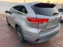 Toyota Highlander 2017 TOYOTA HIGHLANDER LE SILVER  READY