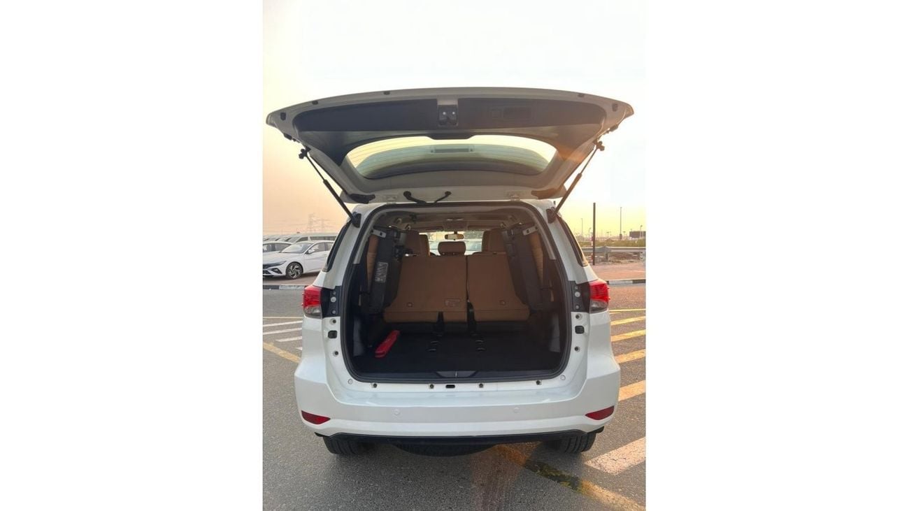 تويوتا فورتونر 2020 TOYOTA FORTUNER 2.7L  // V4 // 4X4 // GCC // CLEAN TITLE // WITH EXCELLENT CONDITION