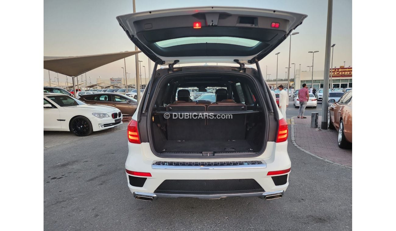 مرسيدس بنز GL 500 Mercedes GL500_Gcc_2015_Excellent_Condition _Full option