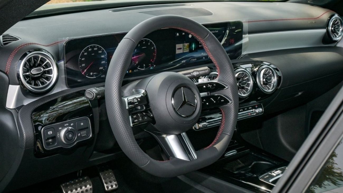 مرسيدس بنز CLA 200 Amazing Price | Mercedes-Benz CLA200 | Night Package | 2025 | With AGENCY WARRANTY