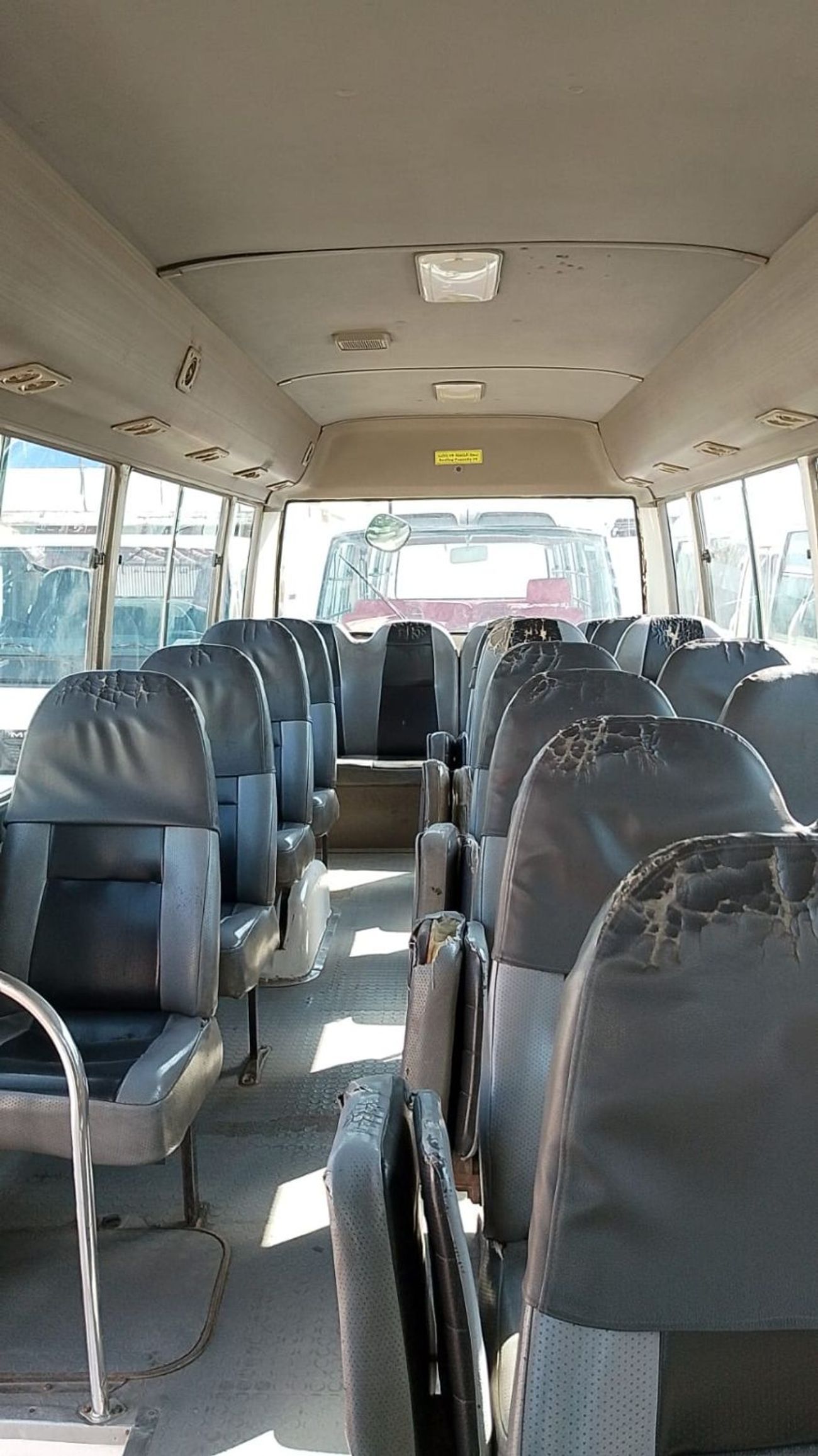 Toyota Coaster Disel / 1HZ / school bus