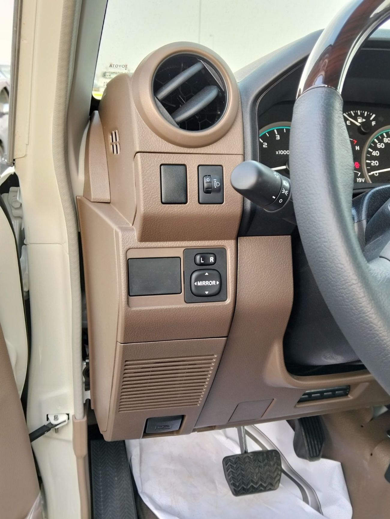 Toyota Land Cruiser Pick Up TOYOTA LC79 S.CAB - 4.0L - PETROL - AUTOMATIC TRANSMISSION - 2025MY