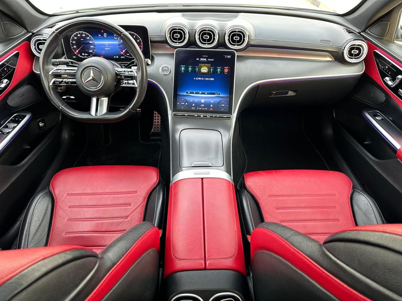 مرسيدس بنز C 200 AMG