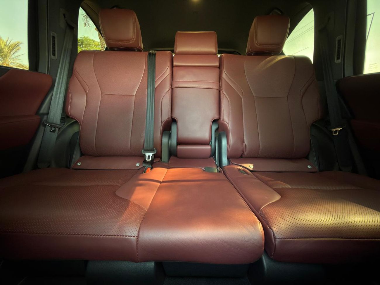 لكزس LX 600 Signature 3.5L ( CYL)