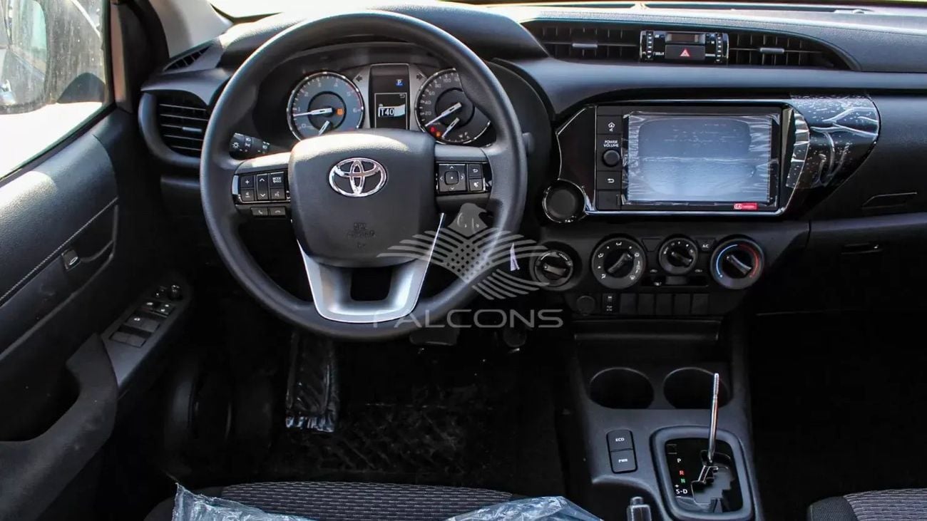 تويوتا هيلوكس GLX Toyota Hilux 2.4L Turbo Diesel 5 seater Airbags ABS
