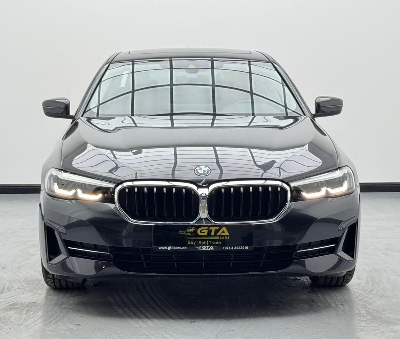 BMW 520i 2023 BMW 520i, BMW Service History, Aug / 2026 BMW Warranty, GCC