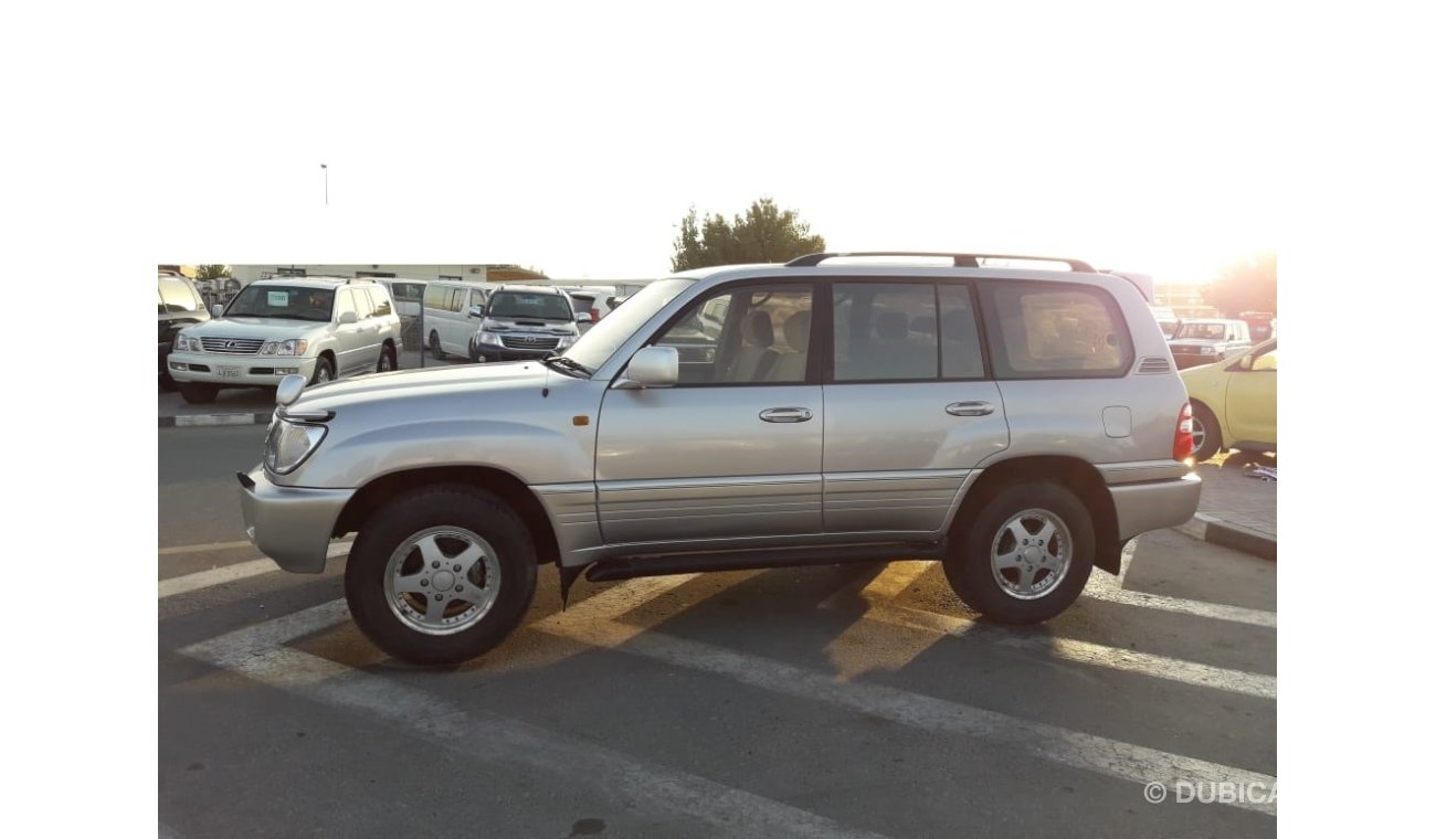 Toyota Land Cruiser VX Limited