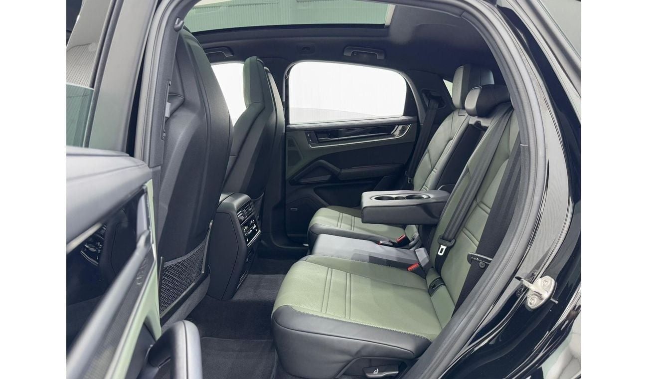 Porsche Cayenne Base Coupe 2024 Porsche Cayenne Coupe, 2028 Porsche Warranty, Carbon Fiber Package, Fully Loaded, Lo