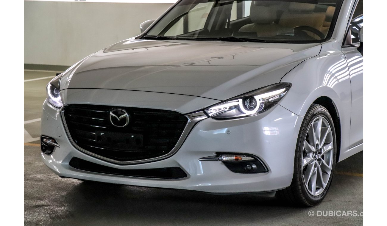 Mazda 3 2L Skyactiv R Hatchback 2019 GCC under Agency Warranty with Zero Down-Payment.